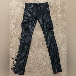 Valabases Stacked “Trinity” Black Leather